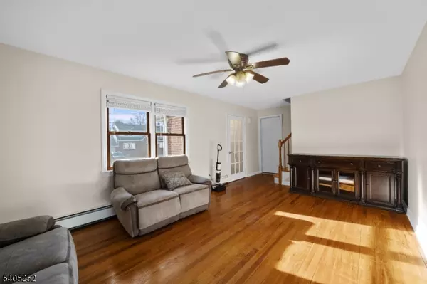 Clifton City, NJ 07012,112 Dawson Ave