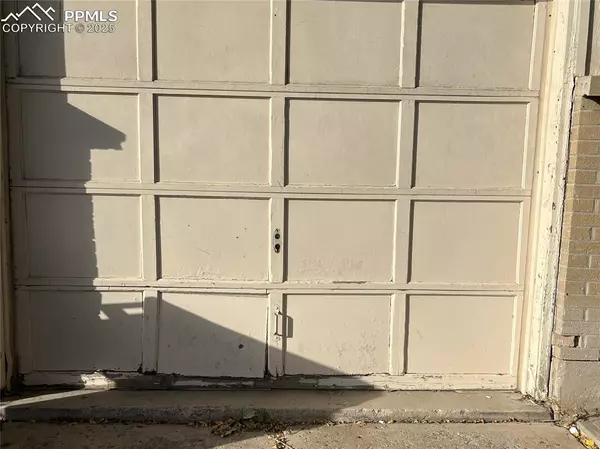 Colorado Springs, CO 80906,1216 Hartford ST