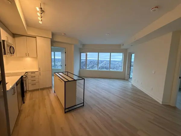 Milton, ON L9T 9N7,8020 DERRY RD #1402