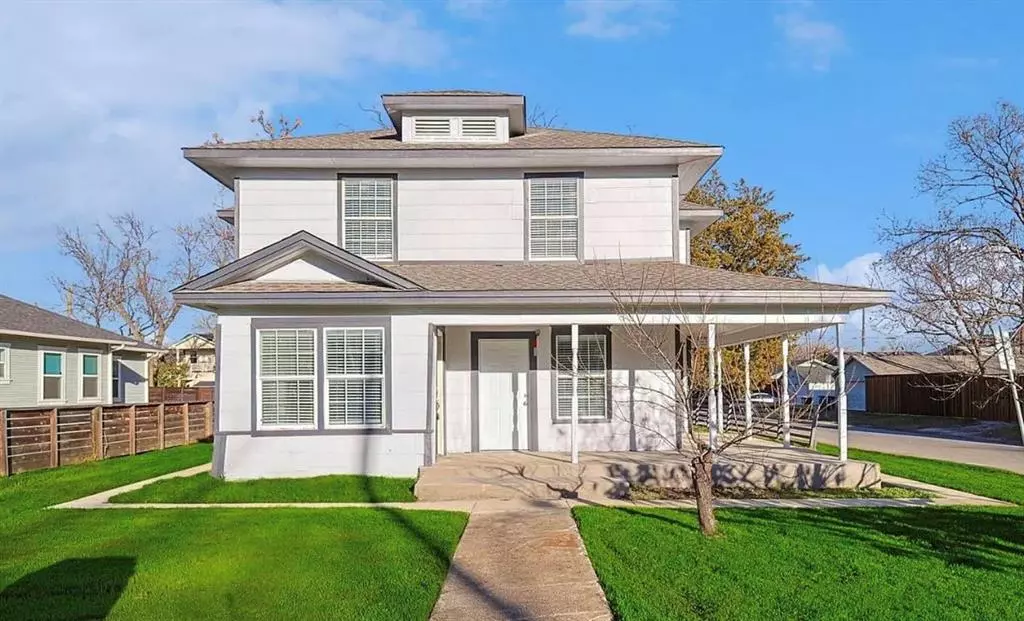 Dallas, TX 75208,702 N Edgefield Avenue