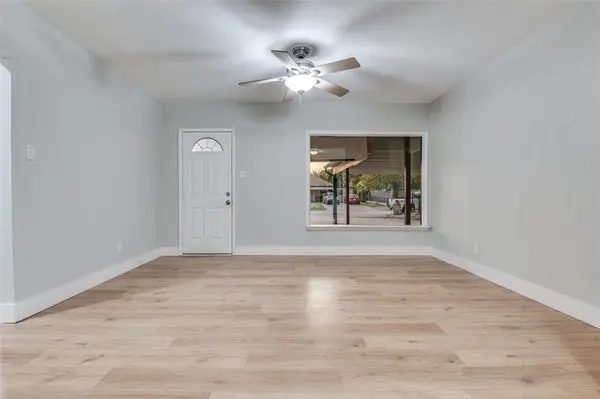 Grand Prairie, TX 75051,422 SE 11th Street