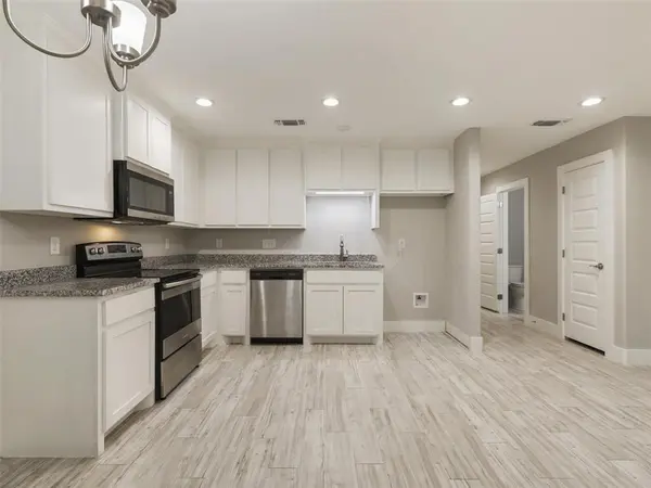 Denison, TX 75020,724 W Walker Street