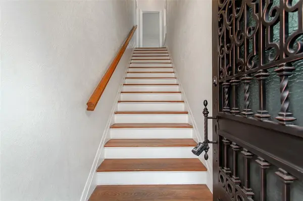 Dallas, TX 75219,4204 Prescott Avenue #2