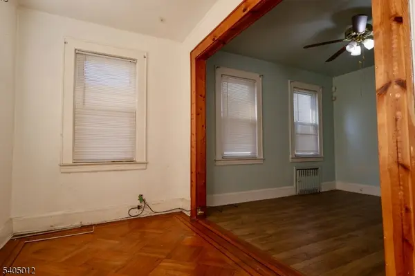 Irvington Twp., NJ 07111,46 Laventhal Ave