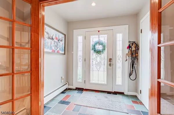 North Plainfield Boro, NJ 07060,228 Oneida Pl