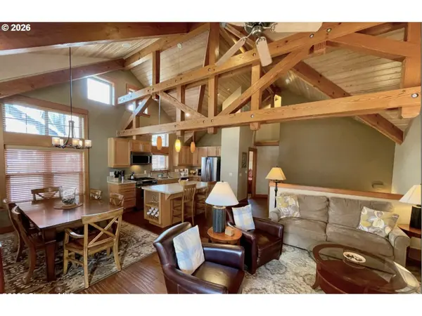 Cannon Beach, OR 97110,132 E SURFCREST AVE #B2-B