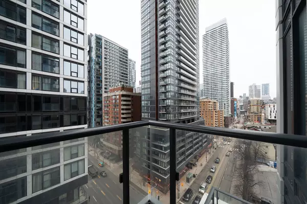 Toronto C08, ON M5B 0C3,251 Jarvis ST #1025