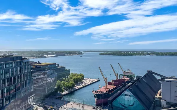 Toronto C08, ON M5E 0E4,138 Downes ST #5008