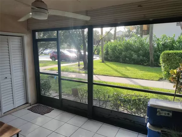 Coconut Creek, FL 33066,2852 S Carambola Cir #2852