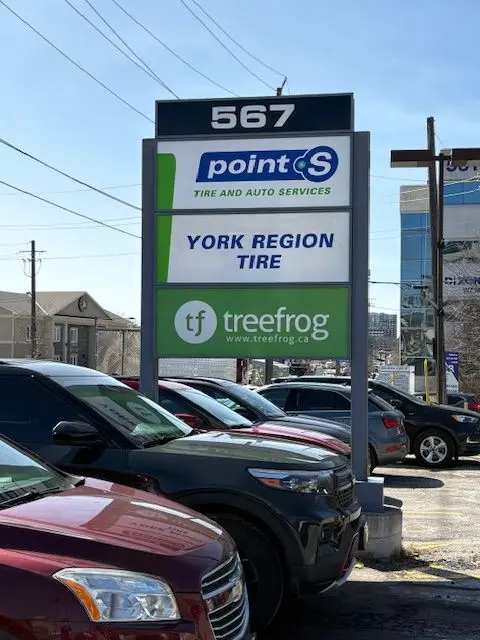 Newmarket, ON L3Y 2P5,567 Davis DR #Unit 1