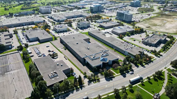 Mississauga, ON L4W 5B3,2365 Matheson BLVD E