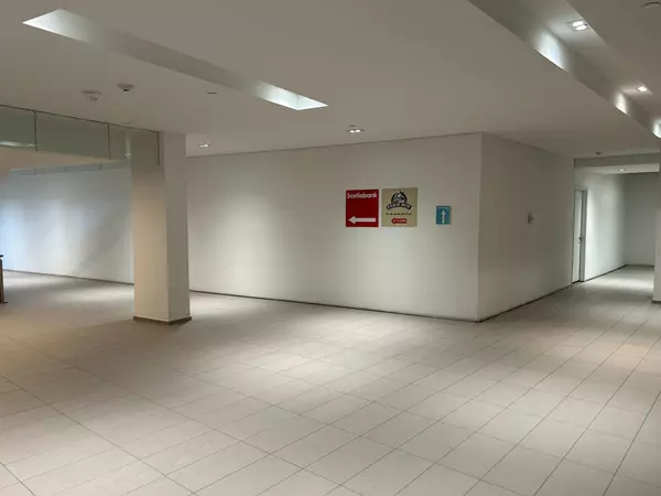 Toronto W08, ON M9B 0E5,5249 Dundas ST W #Unit 2