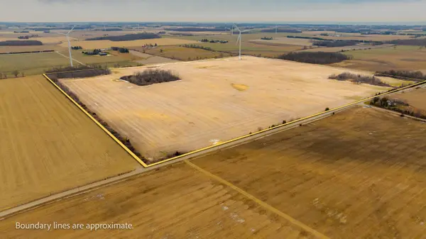 20047 Base RD, Chatham-kent, ON N0P 1A0