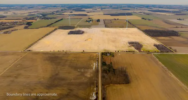 20047 Base RD, Chatham-kent, ON N0P 1A0