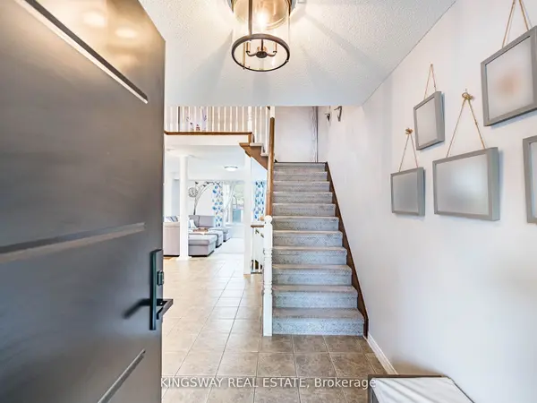 Hamilton, ON L0R 1C0,278 Southbrook DR