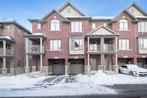 19 Picardy DR #18, Hamilton, ON L8J 2T7