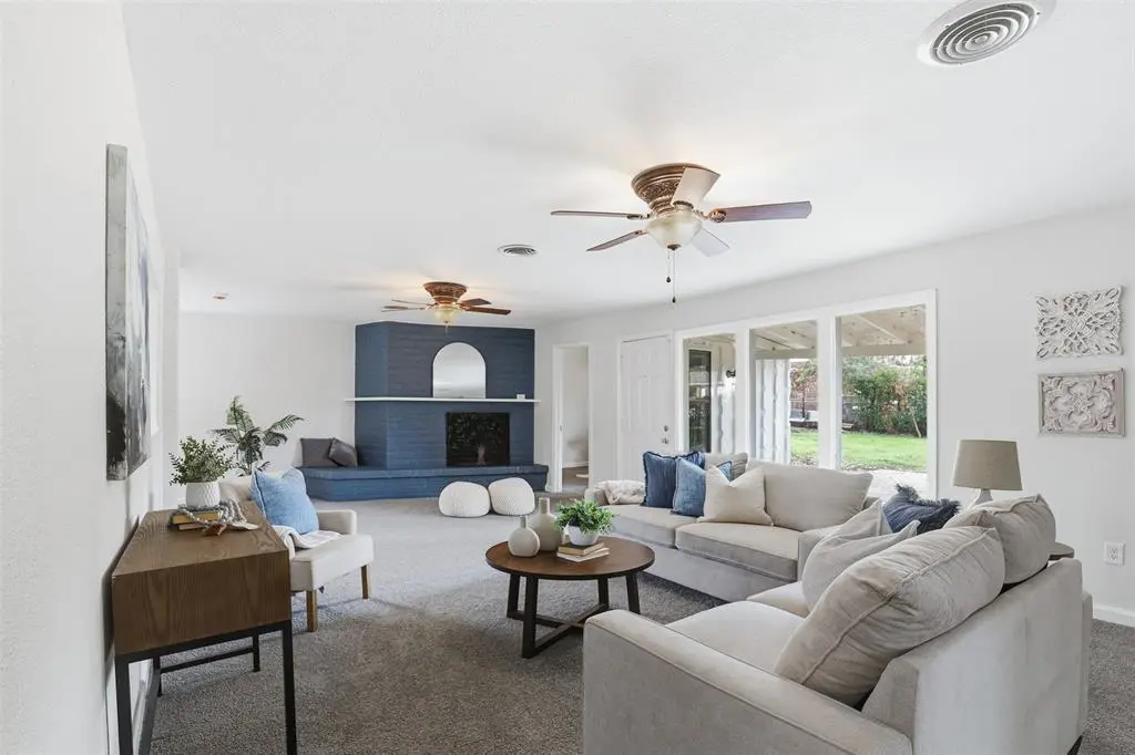 Fort Worth, TX 76119,2212 Briardale Road