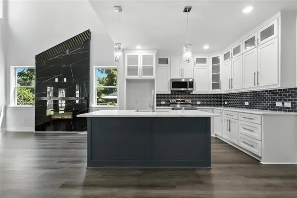 Cleburne, TX 76033,810 Euclid Street