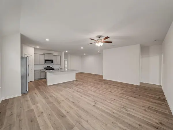 Aubrey, TX 76227,9733 Tinsley Street