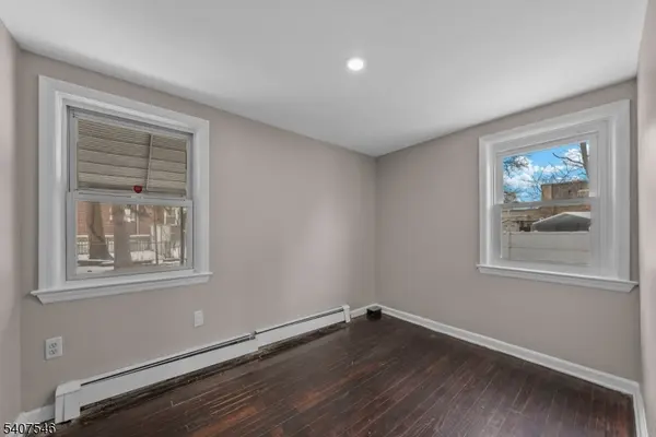 Rahway City, NJ 07065,763 Audrey Dr