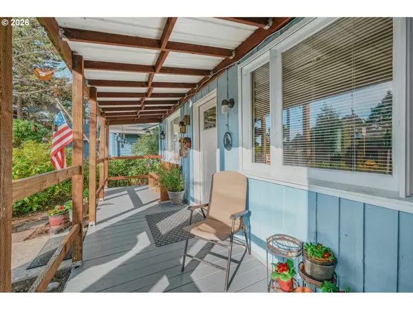 1705 NW 22ND ST, Lincoln City, OR 97367