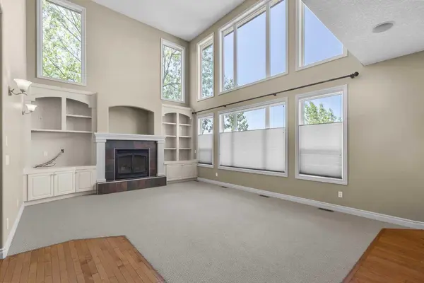 Calgary, AB T3H 5M5,86 Springborough GN SW