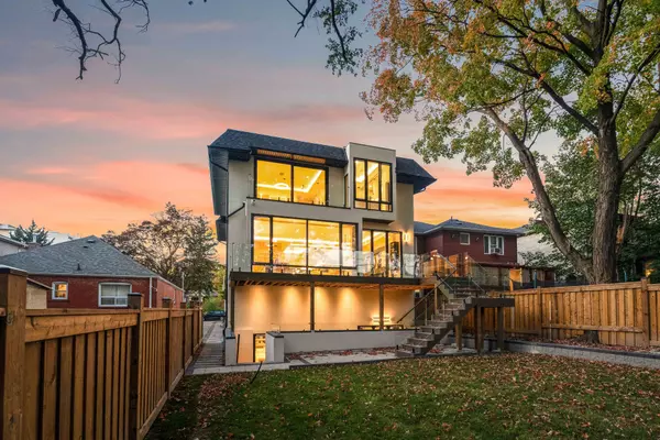 Toronto C04, ON M5N 1Y6,487 Coldstream AVE