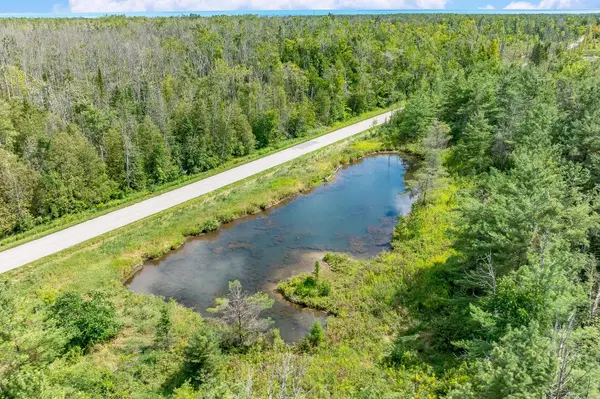 Oro-medonte, ON L0L 2E0,Pt Lt 19 Line 8N N/A