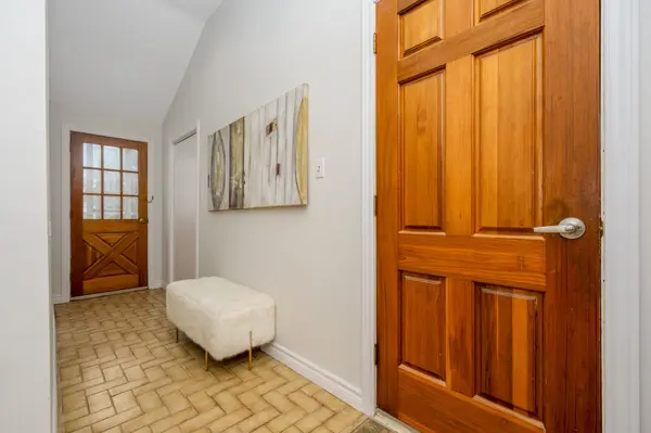 Halton Hills, ON L7G 4P3,26 Fagan DR