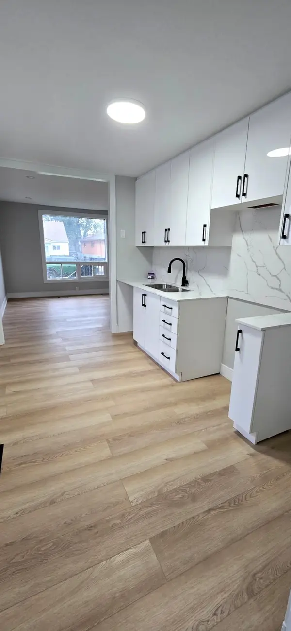 Welland, ON L3B 4V1,321 Dieppe ST