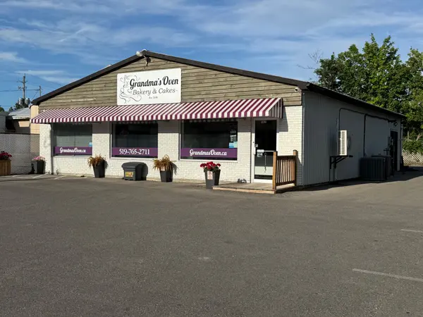 Aylmer, ON N5H 2B1,157 John ST N