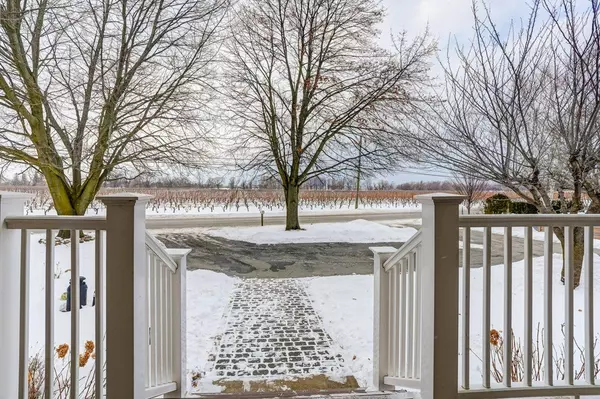 Niagara-on-the-lake, ON L0S 1J0,199 Niagara ST