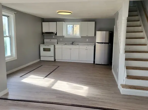 Gananoque, ON K7G 2S1,190 Victoria AVE