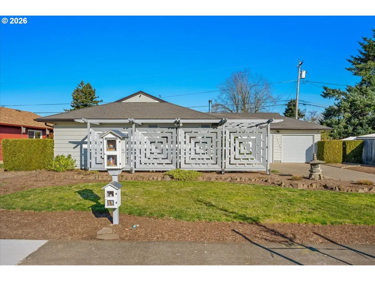 Portland, OR 97230,13705 NE SACRAMENTO ST