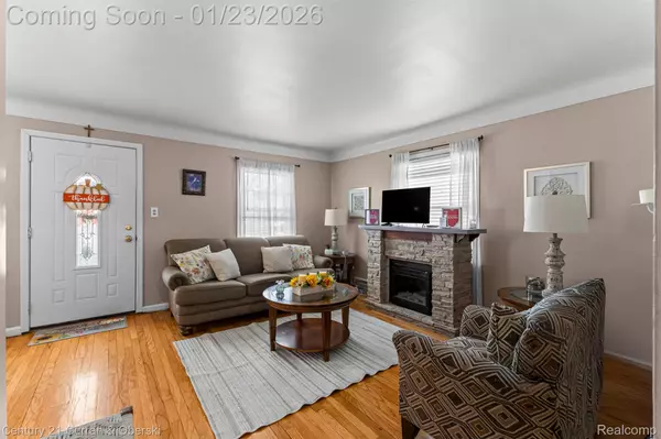 Melvindale, MI 48122,18295 Henry ST