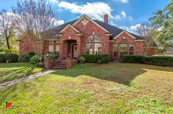 Bossier City, LA 71111,114 Sussex