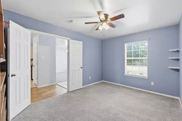 Krum, TX 76249,205 Broken Arrow