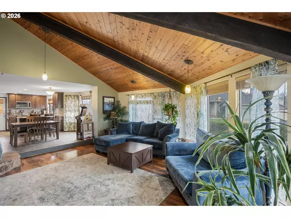 Roseburg, OR 97471,1205 NW LITTLEWOOD CT