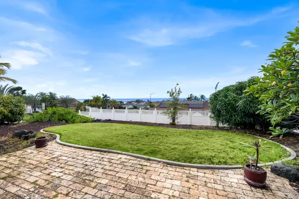 Kailua-kona, HI 96740,73-4362 KEHAU NANI ST