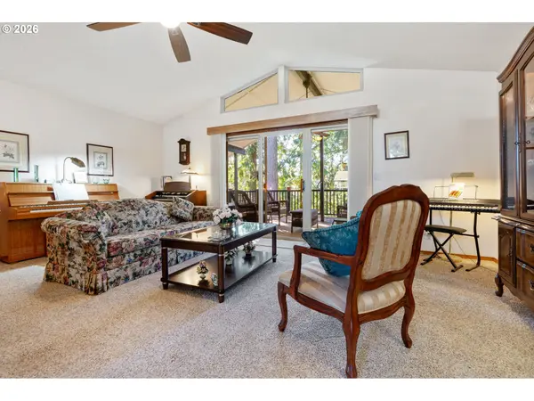 Hillsboro, OR 97123,3362 SE WILLOW ST