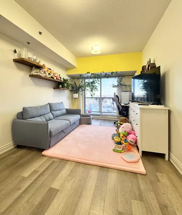 Toronto C06, ON M3H 2S8,760 Sheppard AVE W #802