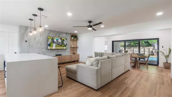 Boca Raton, FL 33486,1399 W Camino Real