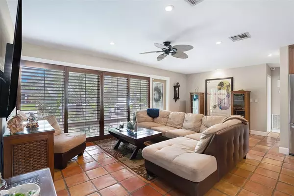 Fort Lauderdale, FL 33305,1731 NE 7th Ter