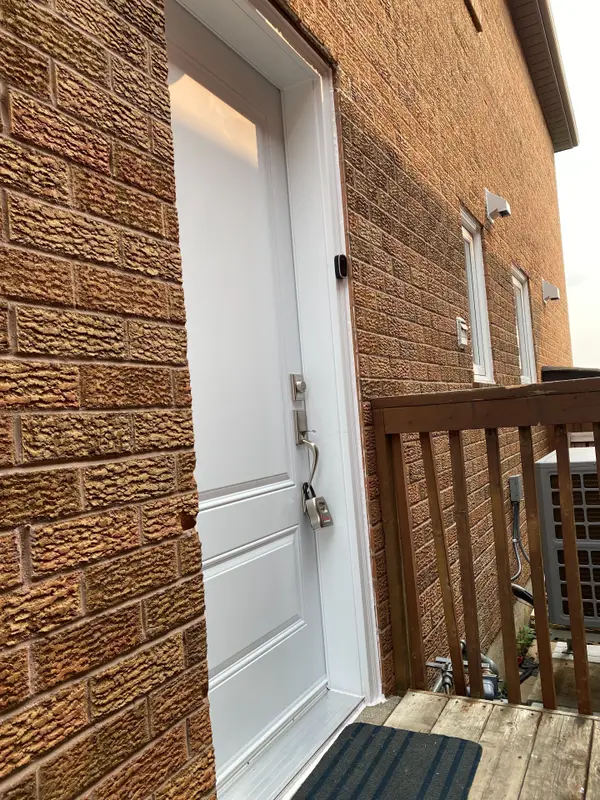 Mississauga, ON L5V 1A6,6150 Duford DR