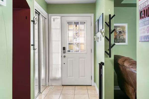 Barrhaven, ON K2J 3V5,3022 Freshwater WAY