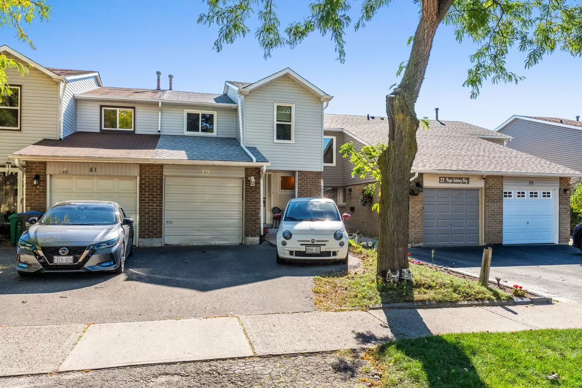 Brampton, ON L6V 3J3,79 Royal Salisbury WAY