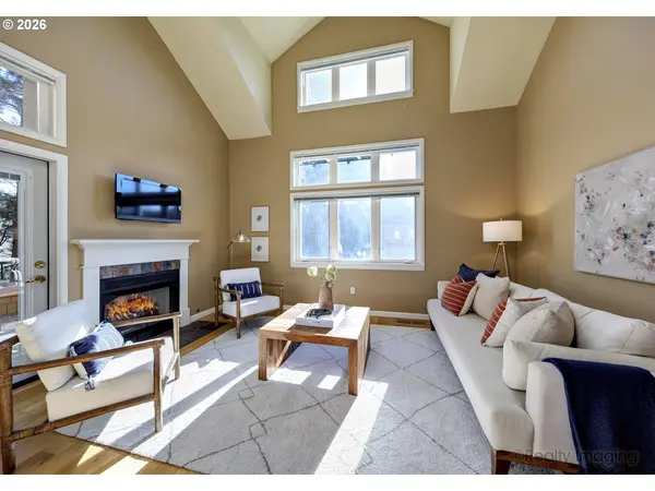 Portland, OR 97229,10205 NW VILLAGE HEIGHTS DR