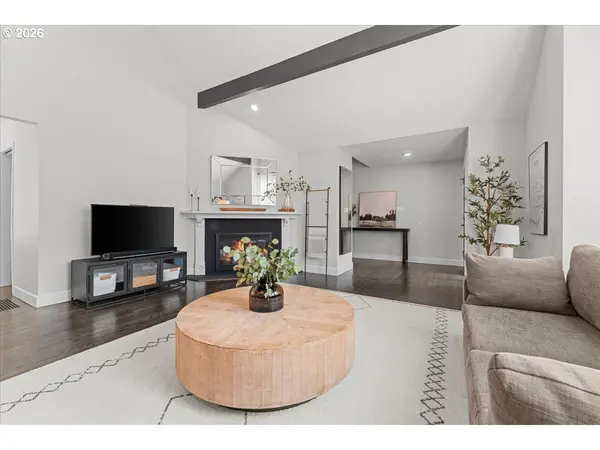 West Linn, OR 97068,1906 SUNRAY CT