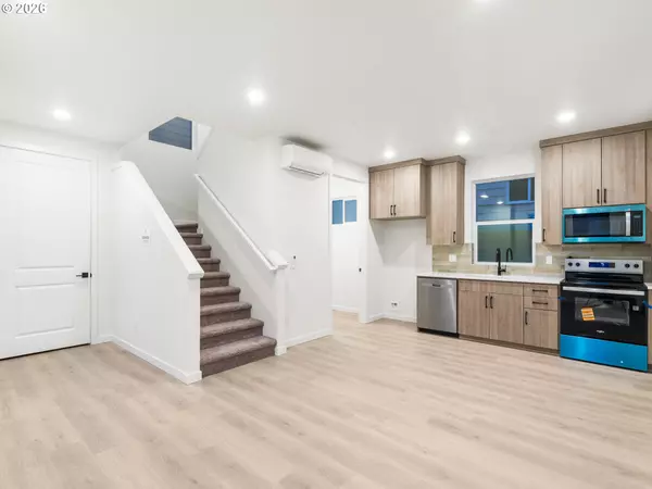 Portland, OR 97203,8350 N Bank ST