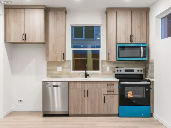 Portland, OR 97203,8350 N Bank ST